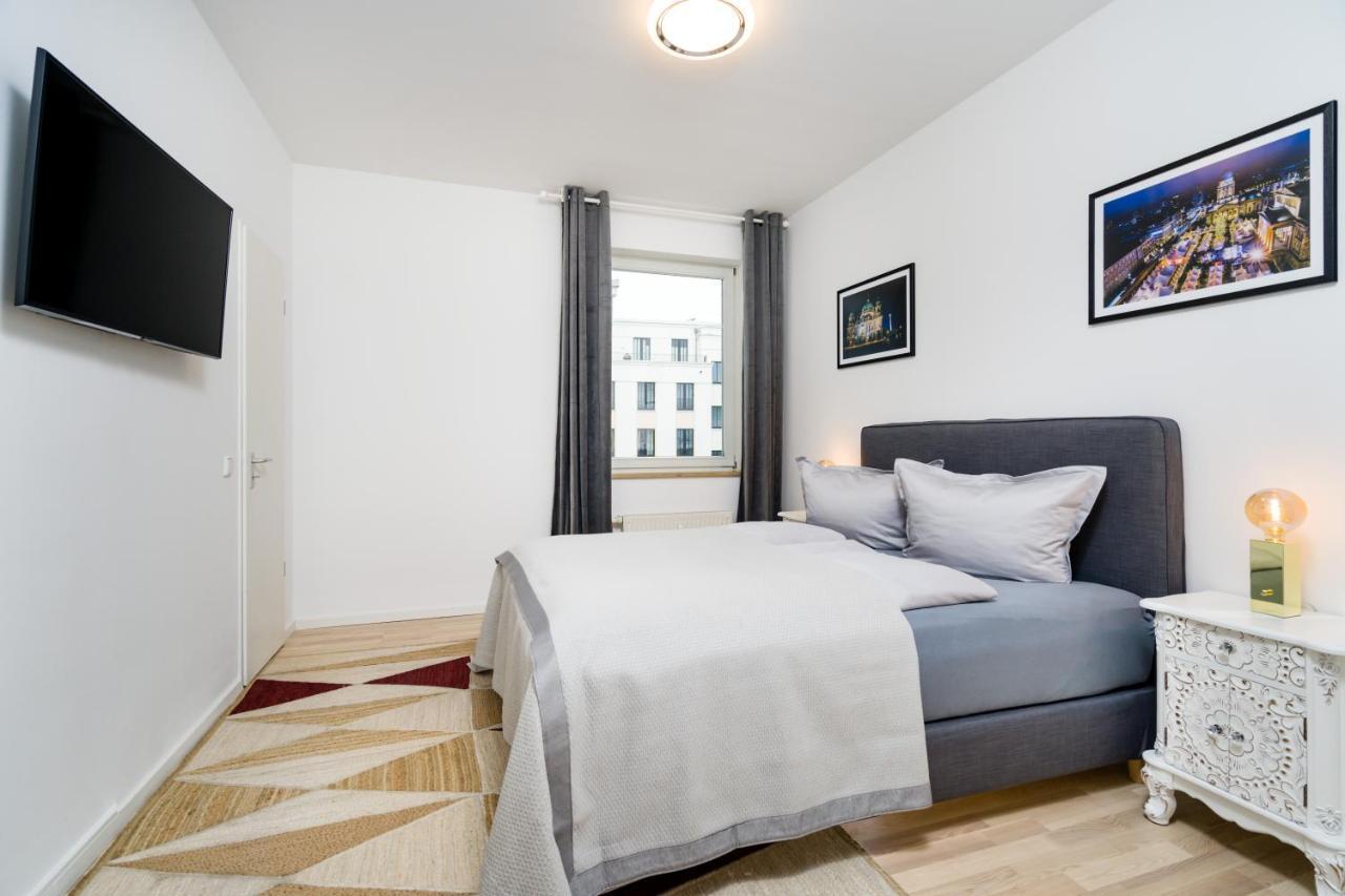 Stylish 1Br In Downtown Berlin Mitte Spittelmarkt Екстериор снимка