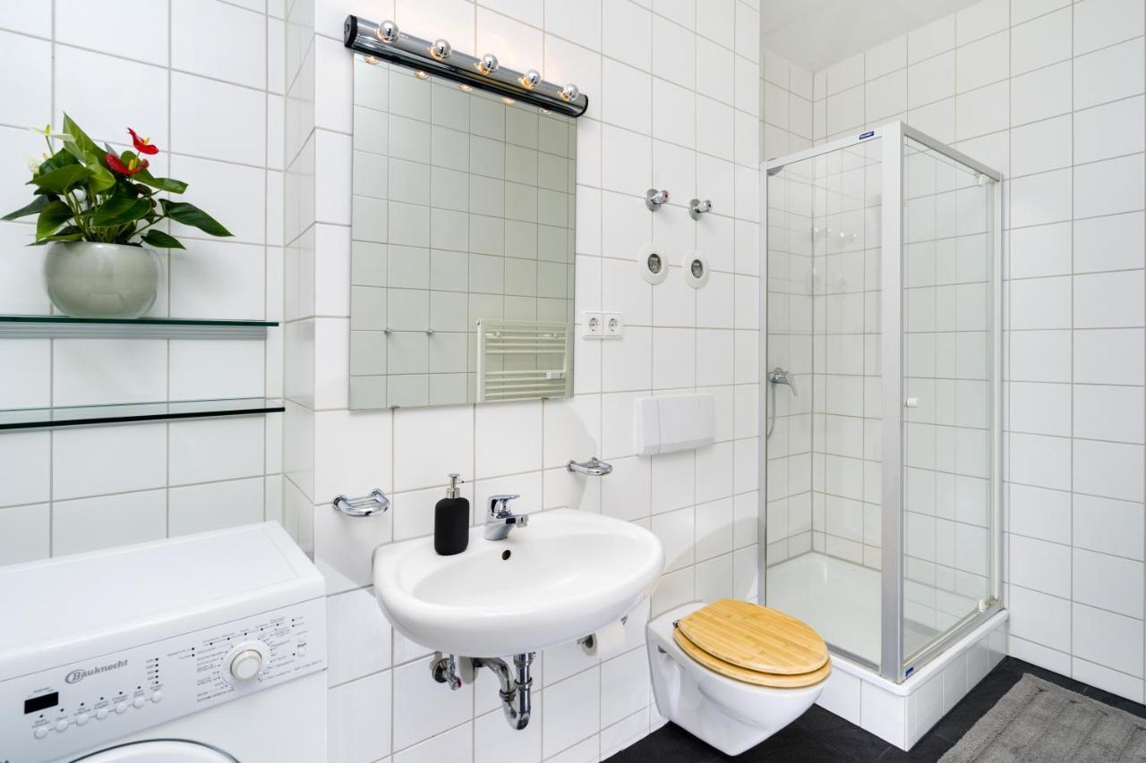 Stylish 1Br In Downtown Berlin Mitte Spittelmarkt Екстериор снимка